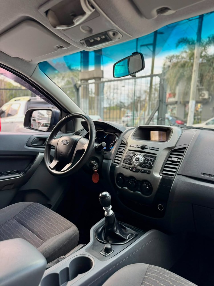 Ford Ranger XLS — foto 13